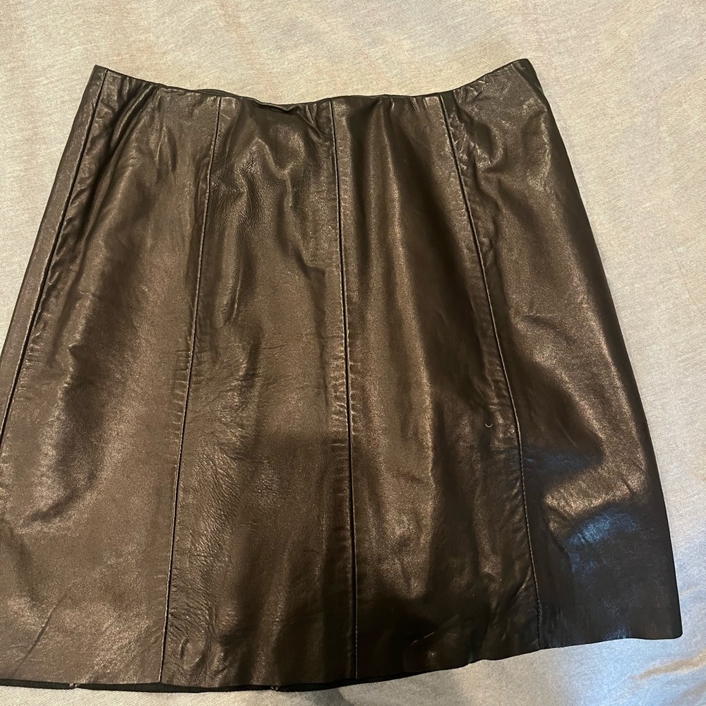 Club Monaco leather skirt S2